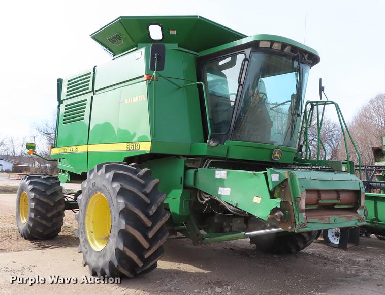 image for item DF1312 1999 John Deere 9610 RWA combine