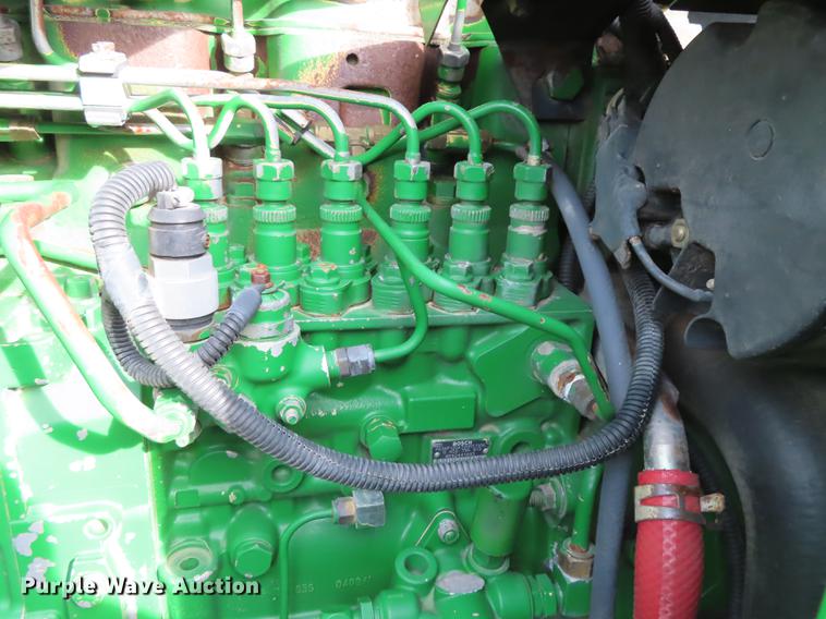 image for item DF1312 1999 John Deere 9610 RWA combine