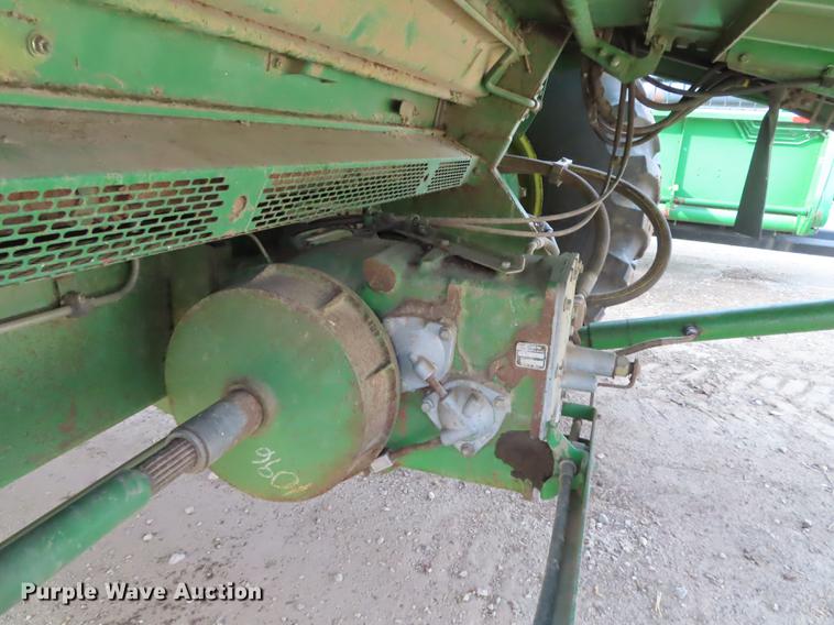 image for item DF1312 1999 John Deere 9610 RWA combine
