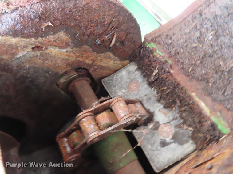 image for item DF1312 1999 John Deere 9610 RWA combine