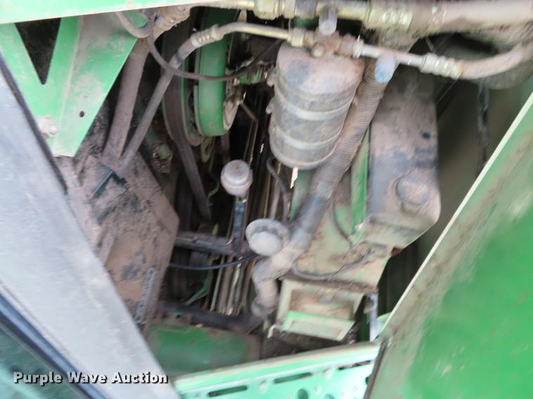 image for item DF1312 1999 John Deere 9610 RWA combine