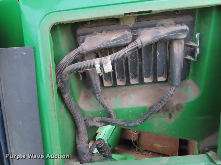 image for item DF1312 1999 John Deere 9610 RWA combine