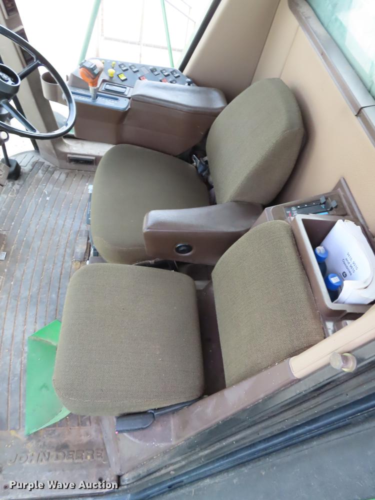 image for item DF1312 1999 John Deere 9610 RWA combine