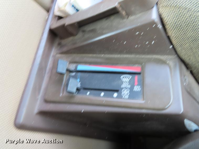 image for item DF1312 1999 John Deere 9610 RWA combine