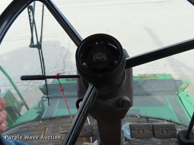 image for item DF1312 1999 John Deere 9610 RWA combine