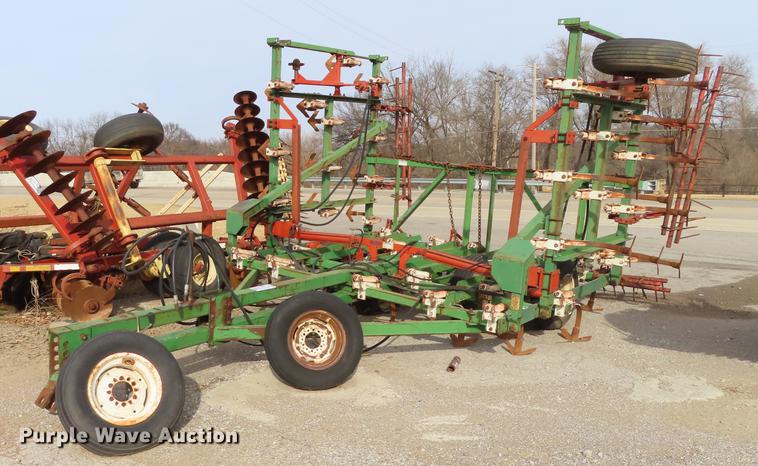 image for item DF1316 Terra-tamor field cultivator