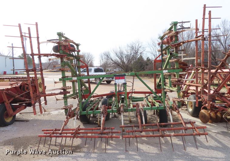 image for item DF1316 Terra-tamor field cultivator