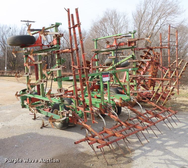 image for item DF1316 Terra-tamor field cultivator