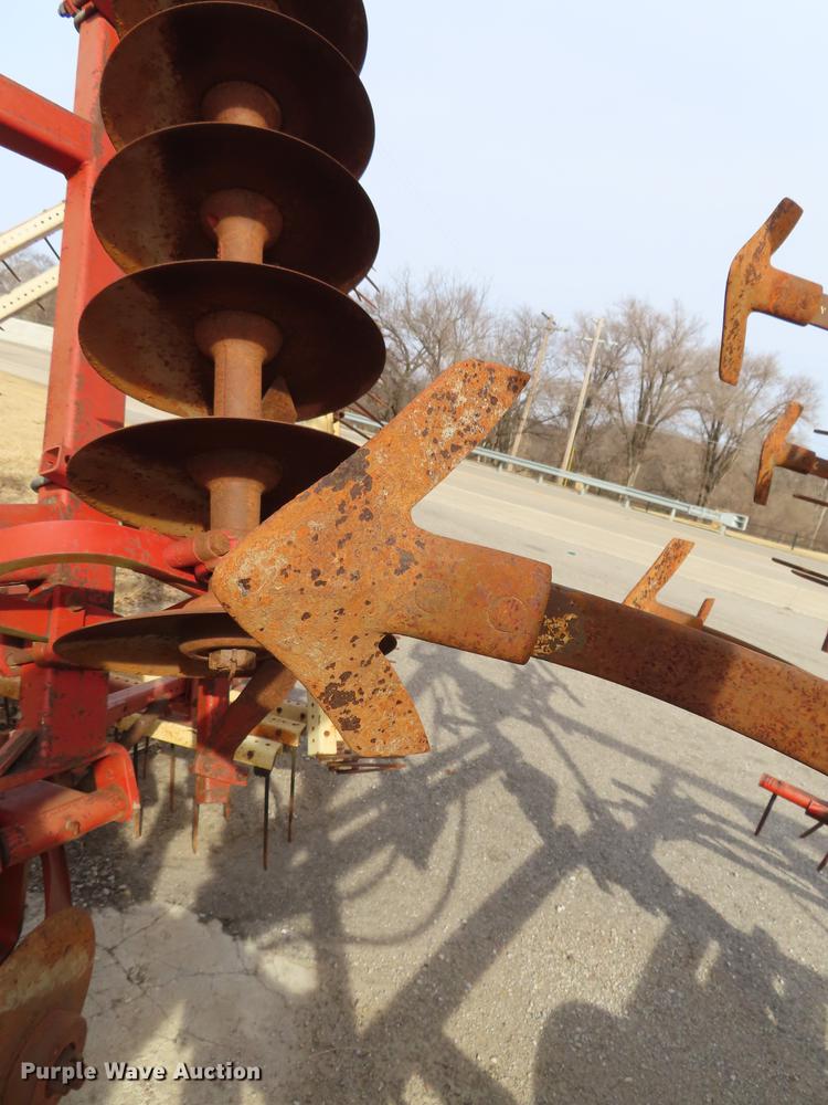 image for item DF1316 Terra-tamor field cultivator