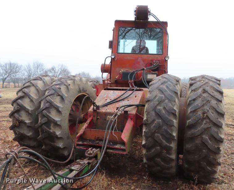 image for item DF1321 1975 Versatile 700 4WD tractor