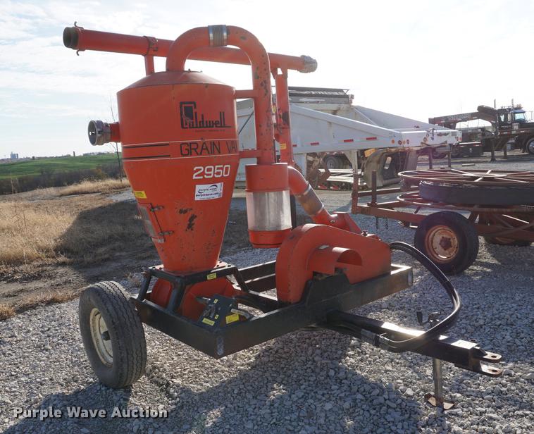 image for item DF1585 1987 Caldwell 2950 grain vacuum