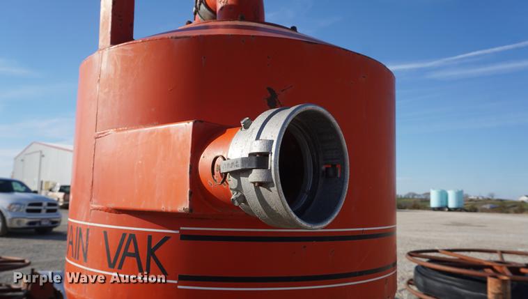 image for item DF1585 1987 Caldwell 2950 grain vacuum