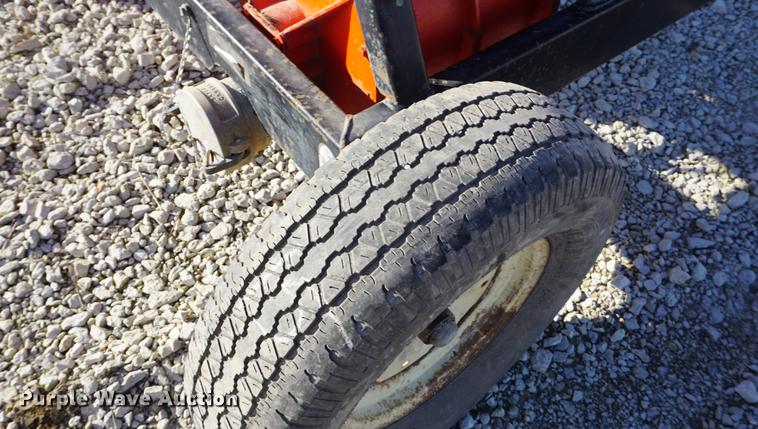 image for item DF1585 1987 Caldwell 2950 grain vacuum