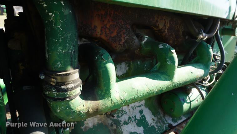 image for item DF1640 1965 John Deere 4020 tractor