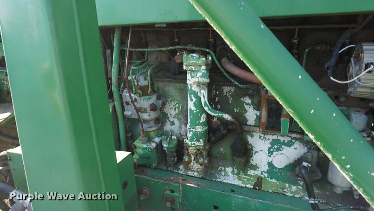 image for item DF1640 1965 John Deere 4020 tractor