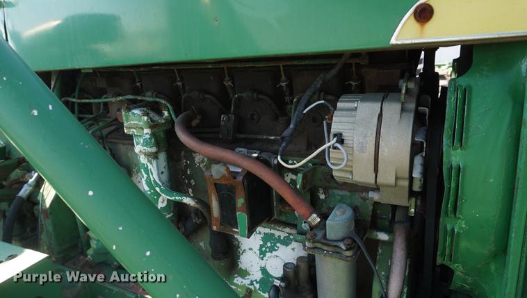 image for item DF1640 1965 John Deere 4020 tractor