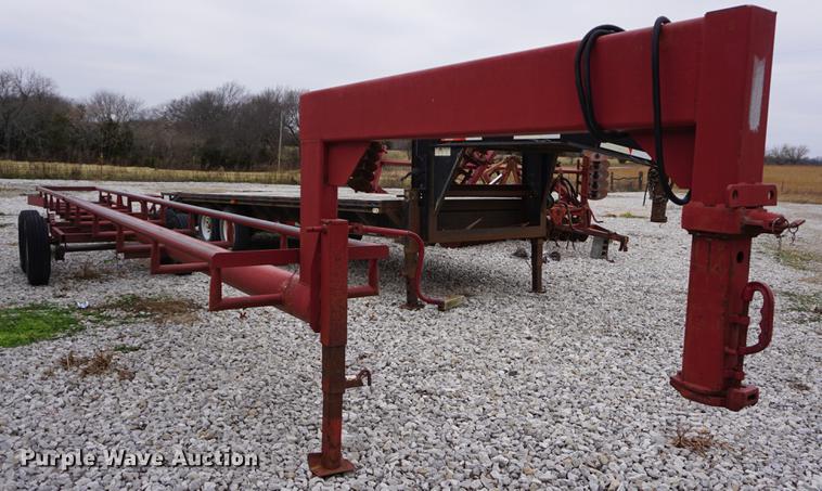 image for item DF1682 Hay bale trailer