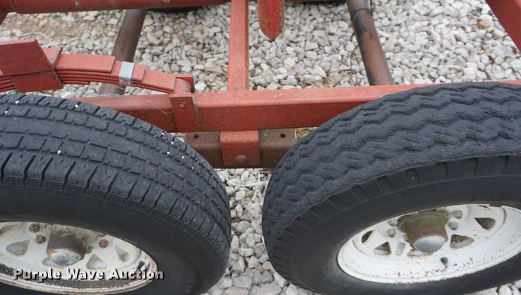 image for item DF1682 Hay bale trailer