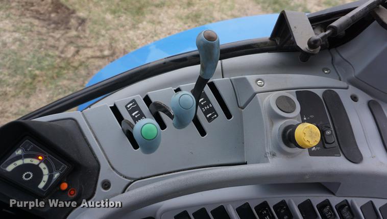 image for item DF1684 2015 New Holland T6.155 MFWD tractor