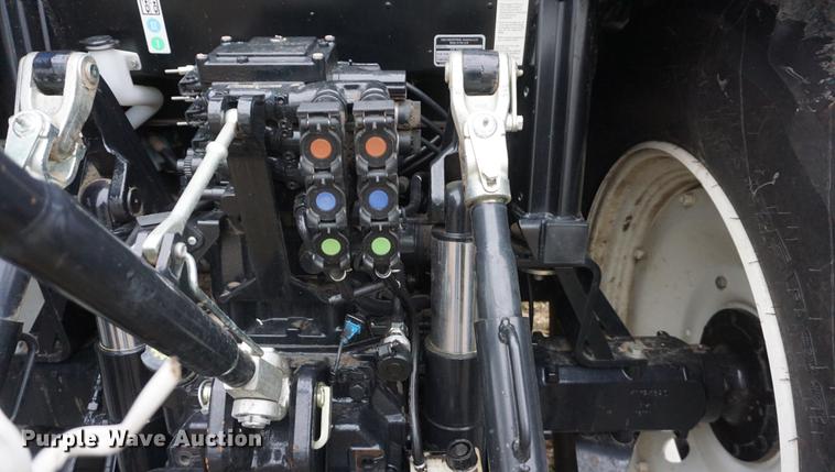 image for item DF1684 2015 New Holland T6.155 MFWD tractor