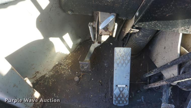 image for item DF1724 1989 John Deere 544E wheel loader