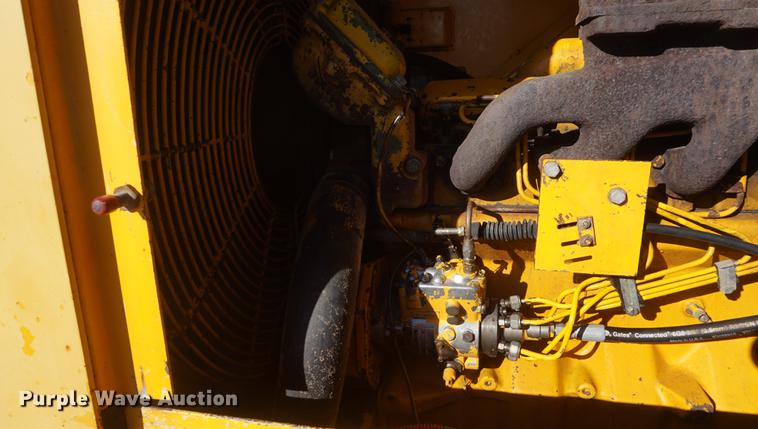 image for item DF1724 1989 John Deere 544E wheel loader