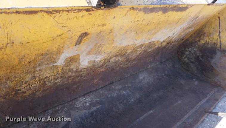 image for item DF1724 1989 John Deere 544E wheel loader