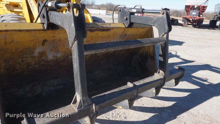 image for item DF1724 1989 John Deere 544E wheel loader