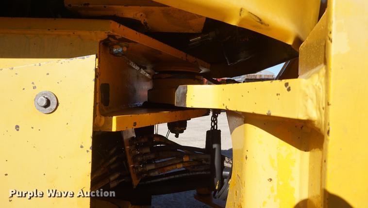 image for item DF1724 1989 John Deere 544E wheel loader