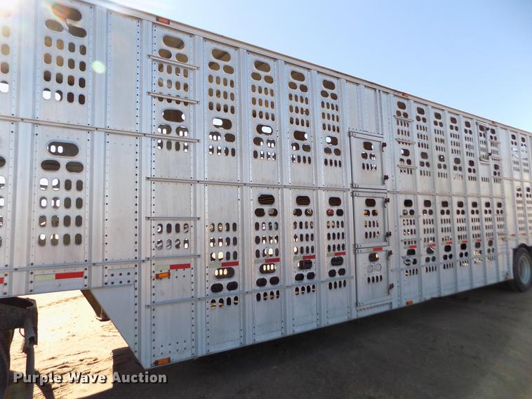 image for item DF2837 1994 Barrett Eagle Cattle Pot livestock trailer