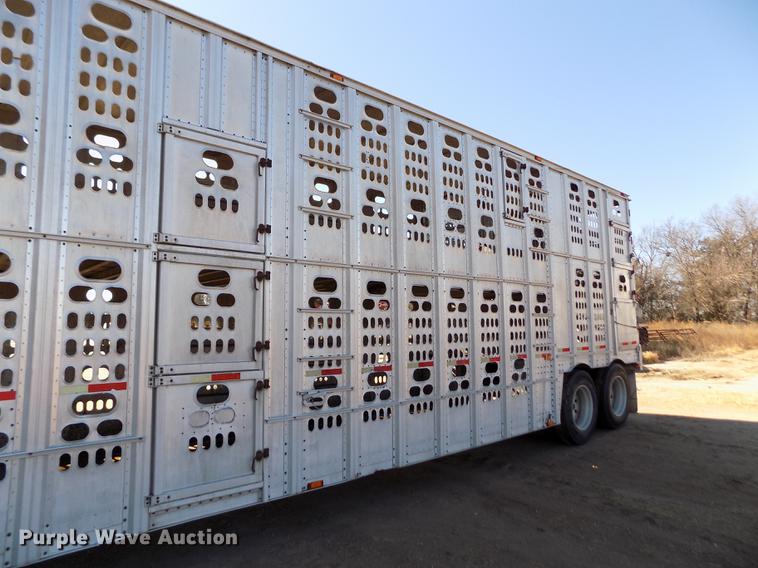 image for item DF2837 1994 Barrett Eagle Cattle Pot livestock trailer