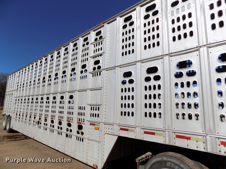 image for item DF2837 1994 Barrett Eagle Cattle Pot livestock trailer