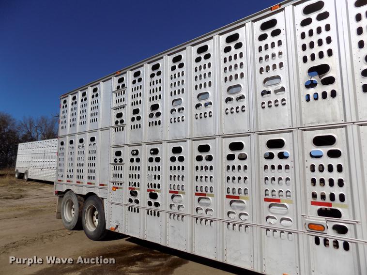 image for item DF2837 1994 Barrett Eagle Cattle Pot livestock trailer