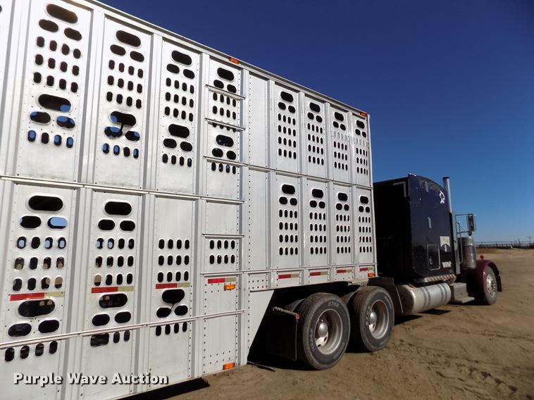 image for item DF2837 1994 Barrett Eagle Cattle Pot livestock trailer