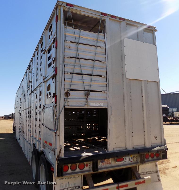 image for item DF2837 1994 Barrett Eagle Cattle Pot livestock trailer