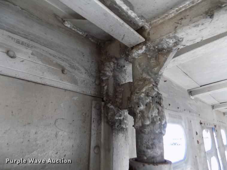 image for item DF2837 1994 Barrett Eagle Cattle Pot livestock trailer