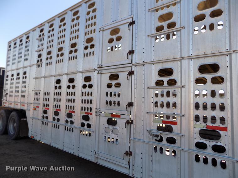 image for item DF2837 1994 Barrett Eagle Cattle Pot livestock trailer