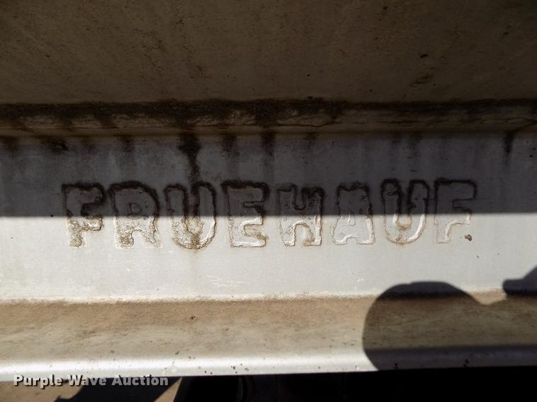 image for item DF2839 1956 Fruehauf tank trailer