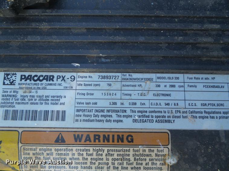 image for item DF2840 2016 Peterbilt 337 feed mixer truck