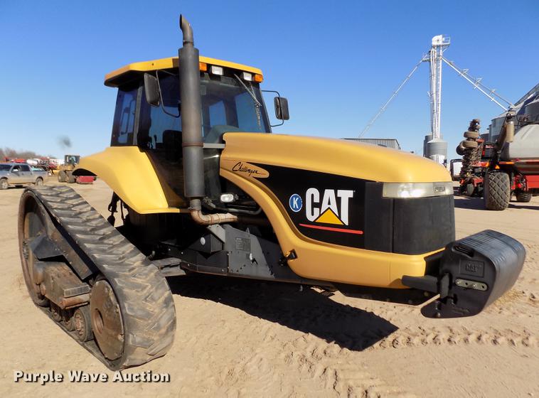 image for item DF2842 2000 Caterpillar Challenger 55 tractor