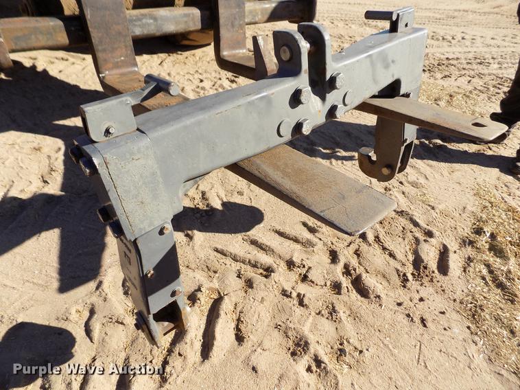 image for item DF2842 2000 Caterpillar Challenger 55 tractor