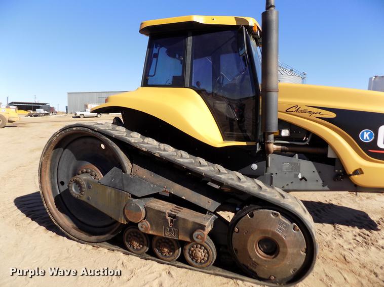 image for item DF2842 2000 Caterpillar Challenger 55 tractor