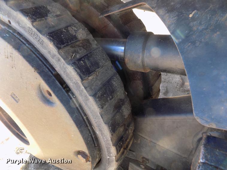 image for item DF2842 2000 Caterpillar Challenger 55 tractor