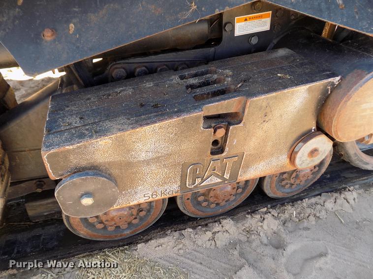 image for item DF2842 2000 Caterpillar Challenger 55 tractor