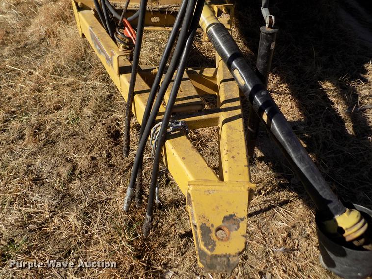 image for item DF2843 HayBuster 256 Plus II bale processor