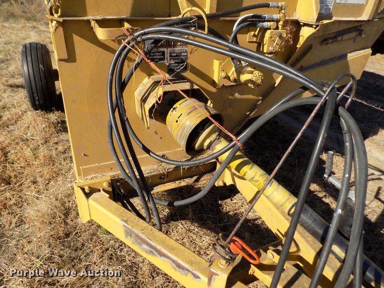 image for item DF2843 HayBuster 256 Plus II bale processor