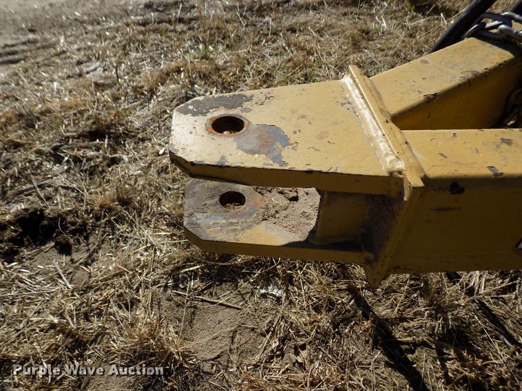 image for item DF2843 HayBuster 256 Plus II bale processor