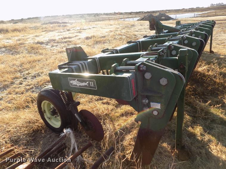 image for item DF2846 QuinStar Soil Shark II SS-21 in-line ripper