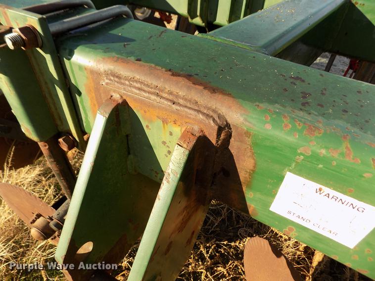 image for item DF2846 QuinStar Soil Shark II SS-21 in-line ripper