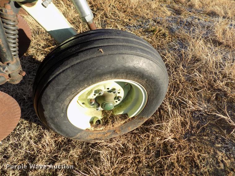 image for item DF2846 QuinStar Soil Shark II SS-21 in-line ripper